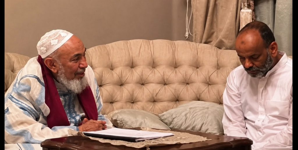 معالي العلامة عبدالله بن بيه يعزي هاتفياً في وفاة شيخ “الطريقة الغظفية” بتركيا